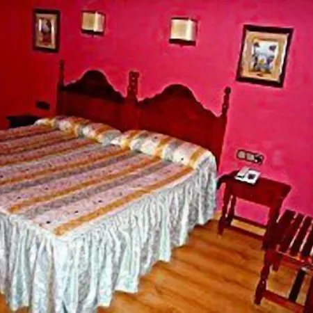 Hotel Edelweiss 2*