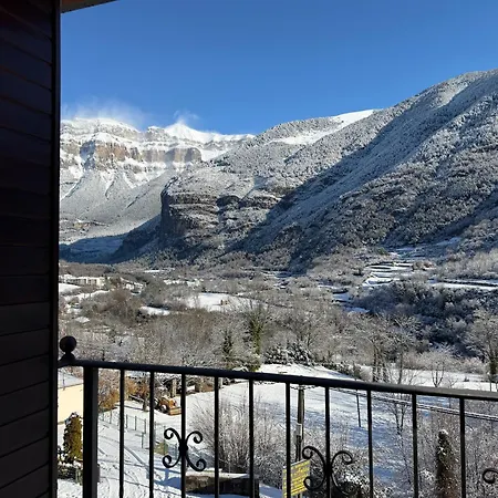 Hotel Edelweiss Torla