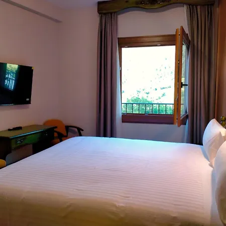 Hotel Edelweiss