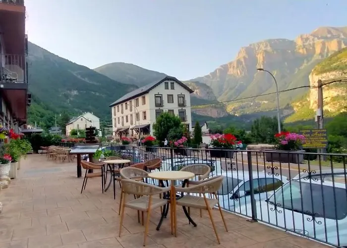 Otel Edelweiss 2*