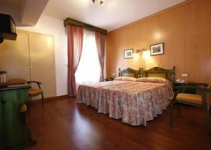 Edelweiss Hotel Torla